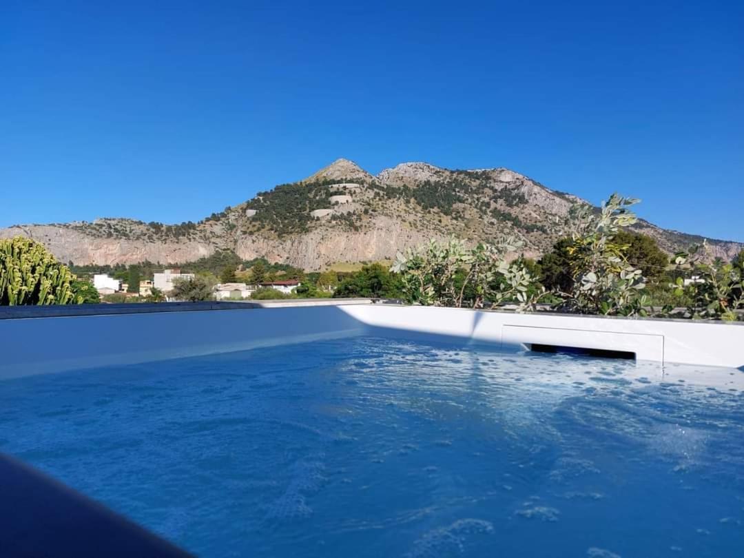 Mondello Martini Hotell Exteriör bild