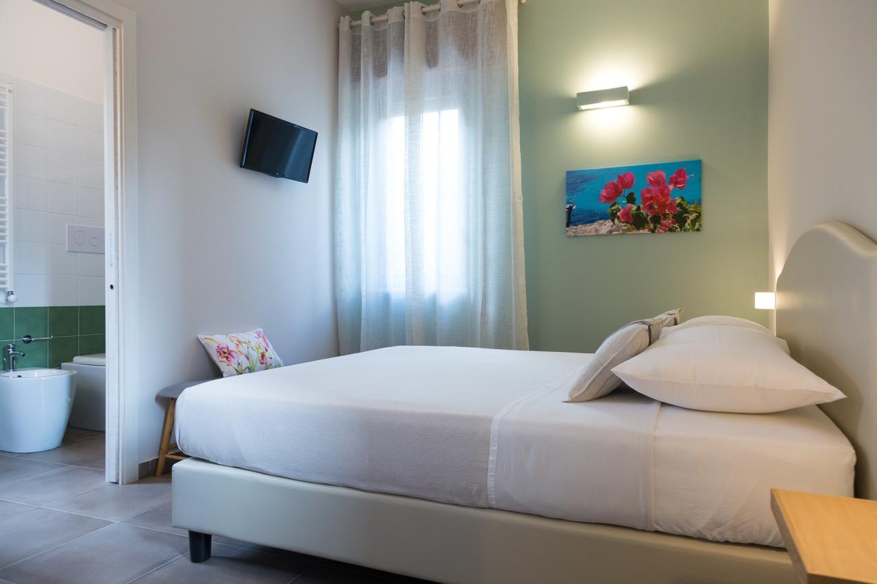 Mondello Martini Hotell Exteriör bild